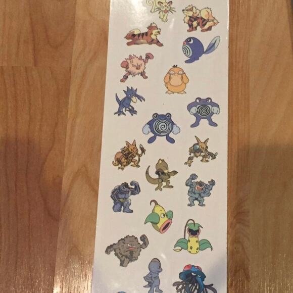 Pokemon Minifigures Mudkip Book And Temporary Tattoos - Picture 5 of 5